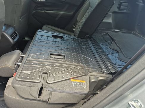 Used 2024 Chevrolet Equinox LT AWD/4WD image 31