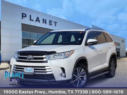 Used 2019 Toyota Highlander XLE