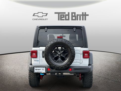 Used 2023 Jeep Wrangler Unlimited Rubicon 4xe AWD/4WD image 5
