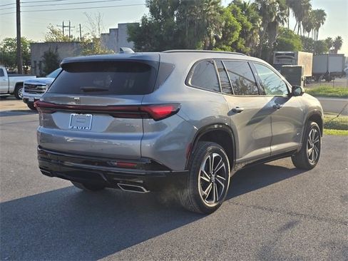 New 2026 Buick Enclave Sport Touring w/ LPO, Floor Liner Package image 5