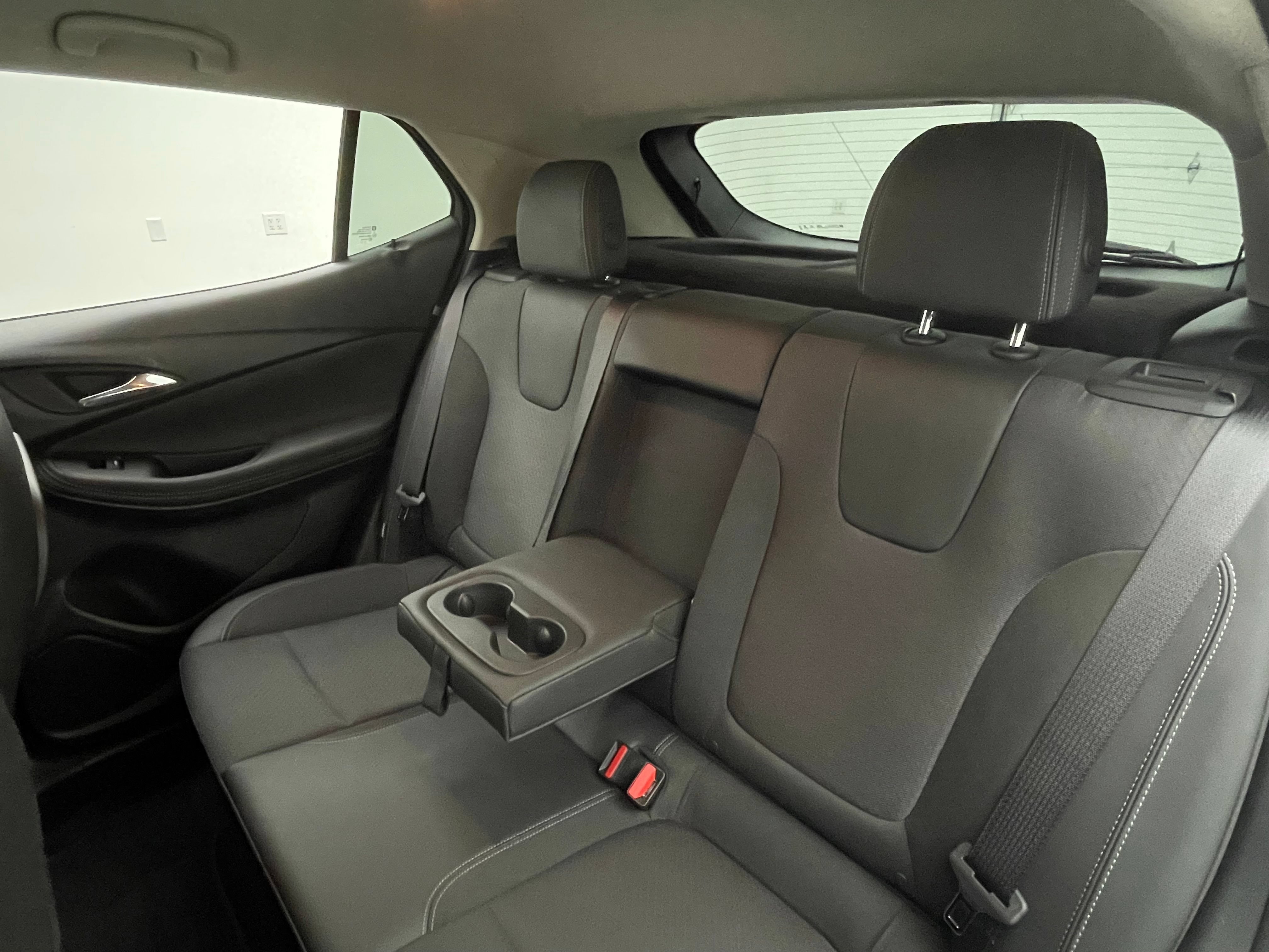 Used 2023 Buick Encore GX Select FWD image 37