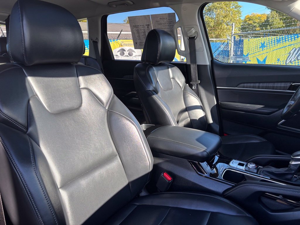 Used 2025 Kia Telluride EX AWD/4WD image 23