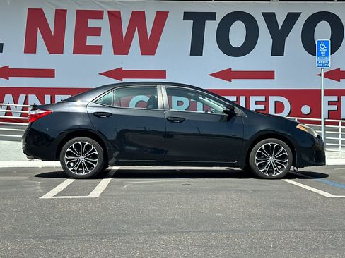 Used 2015 Toyota Corolla S FWD image 6