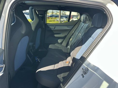 New 2026 Volvo EX30 Plus w/ Climate Package image 17