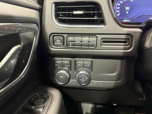 Certified 2024 GMC Yukon SLE w/ Gmc Pro Safety Plus Package image 15