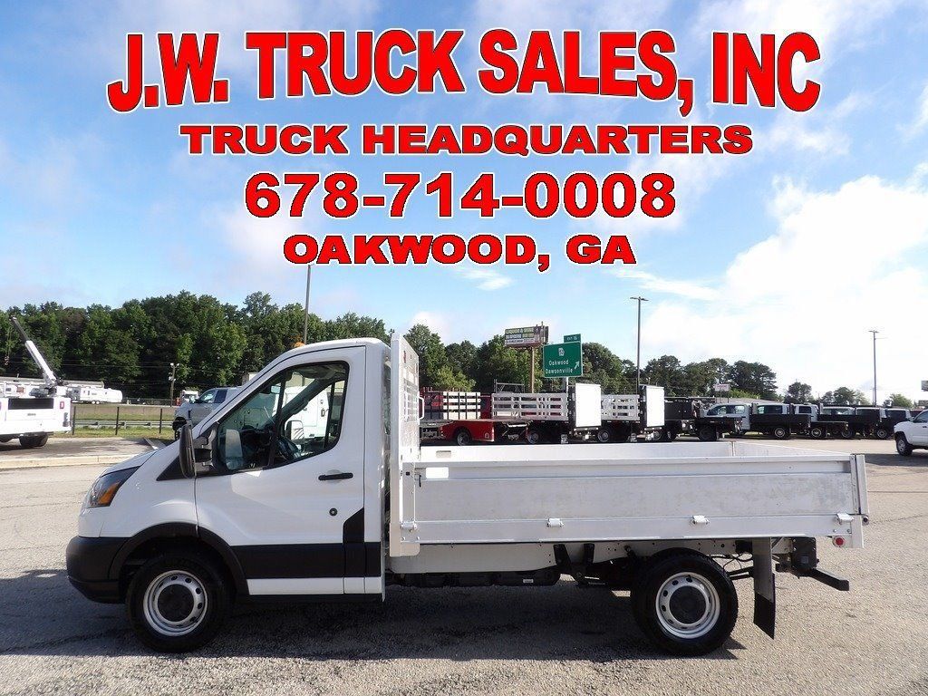 Used 2019 Ford Transit 250 138 RWD image 2