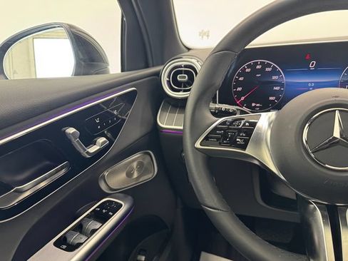 Certified 2026 Mercedes-Benz GLC 300 image 23