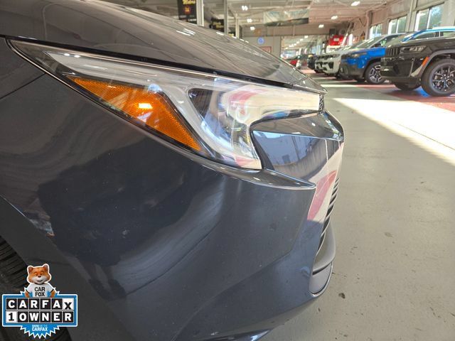 Used 2023 Toyota Corolla LE w/ Carpet Mat Package (TMS) FWD image 17