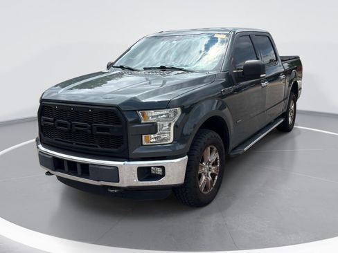 Used 2015 Ford F150 XLT w/ Equipment Group 302A Luxury AWD/4WD image 3
