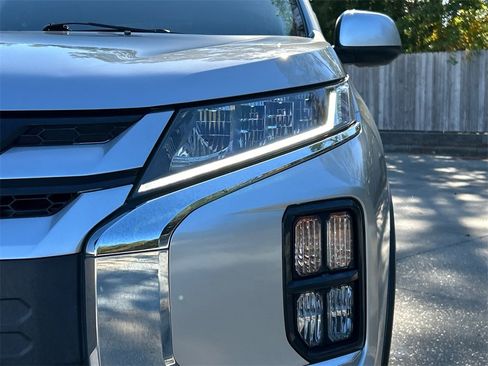 Used 2023 Mitsubishi Outlander Sport ES image 31