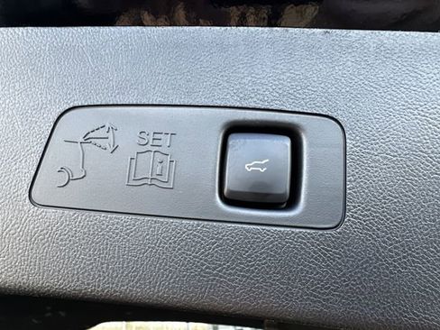 Certified 2022 Lincoln Corsair AWD w/ Equipment Group 101A image 44