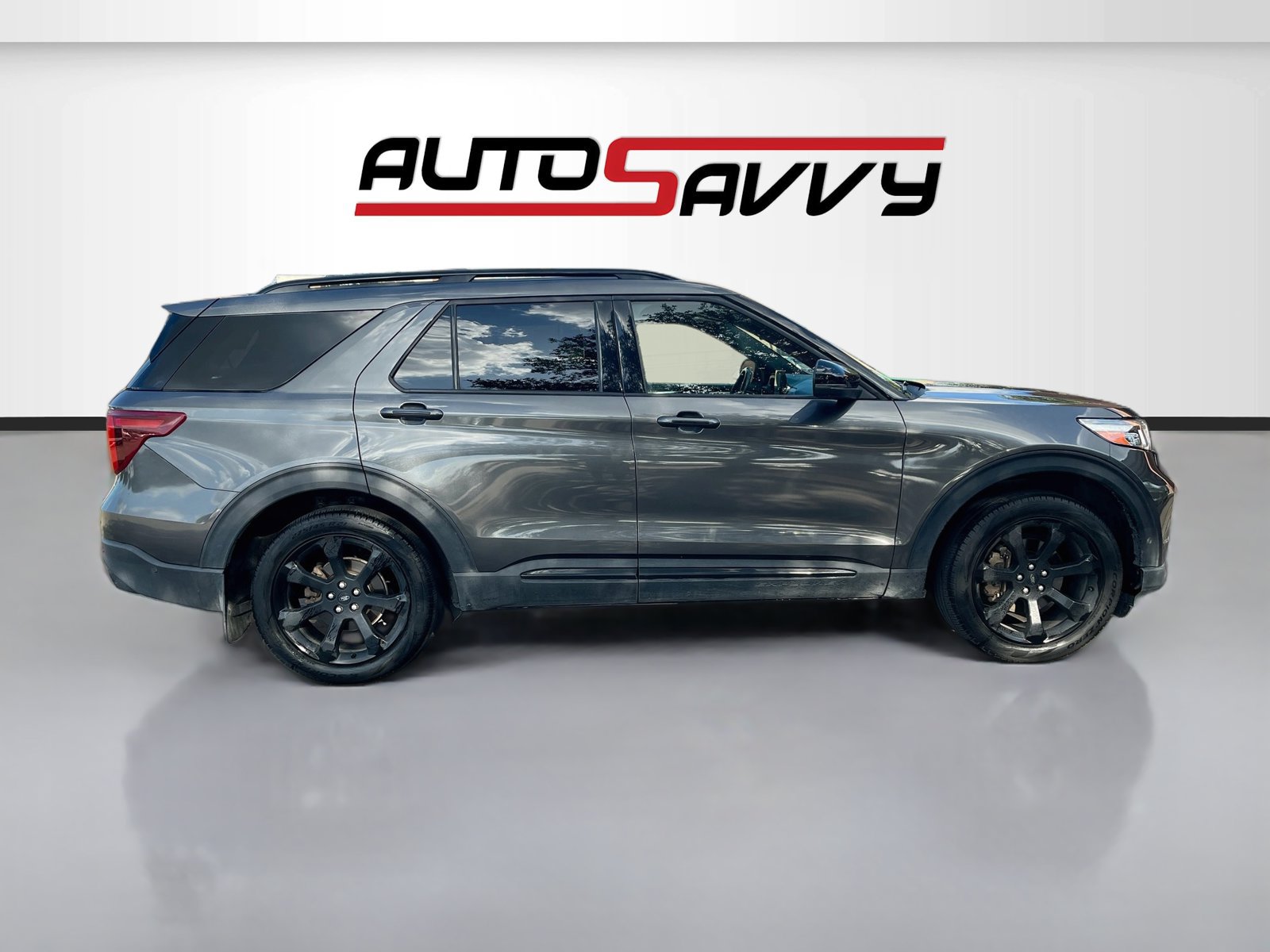 Used 2020 Ford Explorer ST w/ Premium Technology Package AWD/4WD image 8