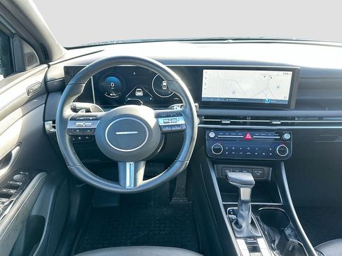 Used 2025 Hyundai Santa Cruz Limited image 24