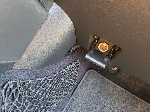 Used 2006 Nissan 350Z Enthusiast w/ (S02) Side Air Bags Pkg image 36