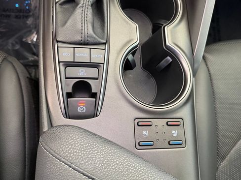 Used 2022 Toyota Camry XSE w/ Navigation Package FWD image 48