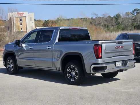 Used 2024 GMC Sierra 1500 SLT image 4