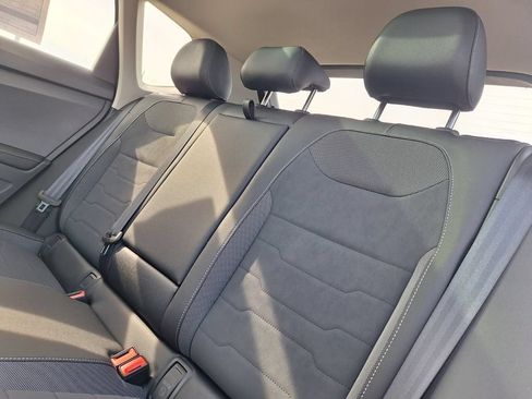 New 2026 Volkswagen Taos SE FWD image 23