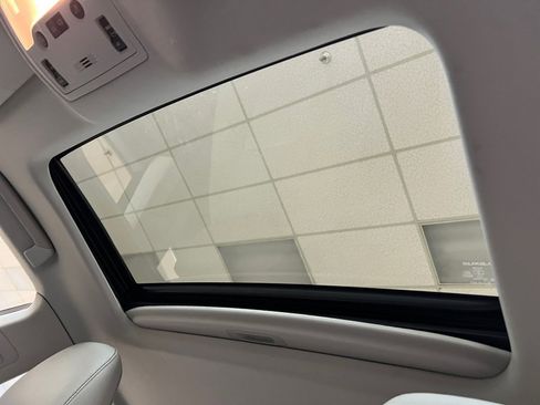 Used 2014 Lexus ES 350 image 24