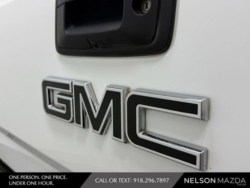 Used 2018 GMC Sierra 1500 SLT w/ Texas SLT Premium Package AWD/4WD image 16