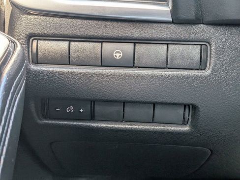 Used 2021 Nissan Rogue SV image 23