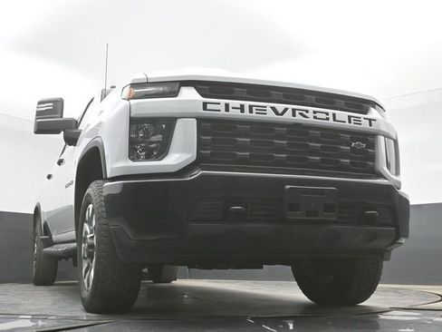 Used 2022 Chevrolet Silverado 2500 Custom w/ Custom Value Package AWD/4WD image 28