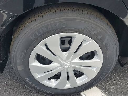 Certified 2025 Nissan Versa S w/ Trunk Package FWD image 5