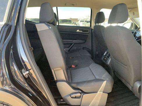 Used 2018 Volkswagen Atlas S FWD image 25