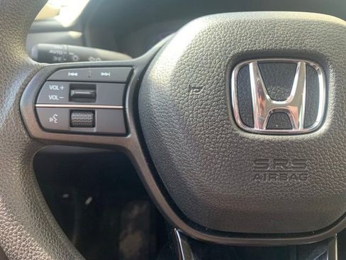 Used 2025 Honda Accord LX image 5