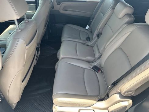 Used 2021 Honda Odyssey Touring image 14
