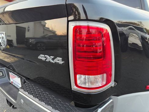Used 2018 RAM 3500 Laramie image 9