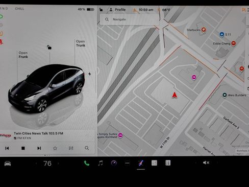 Used 2023 Tesla Model Y Long Range image 26