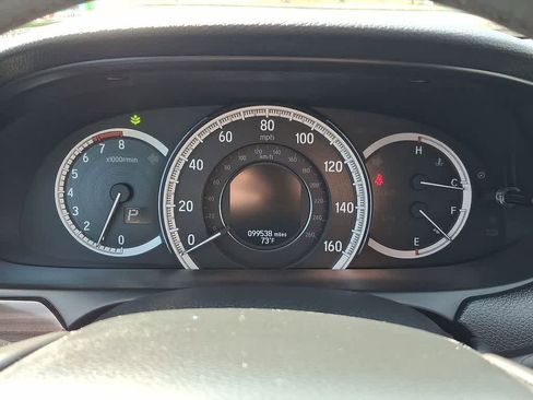 Used 2016 Honda Accord Touring image 13