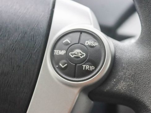 Used 2015 Toyota Prius Four image 22