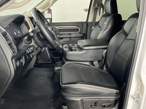 Used 2024 RAM 2500 Laramie w/ Safety Group image 23