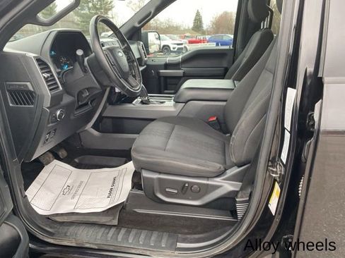 Used 2019 Ford F150 XLT w/ Equipment Group 302A Luxury image 9