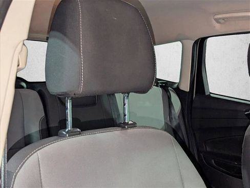 Used 2017 Ford Escape S image 9