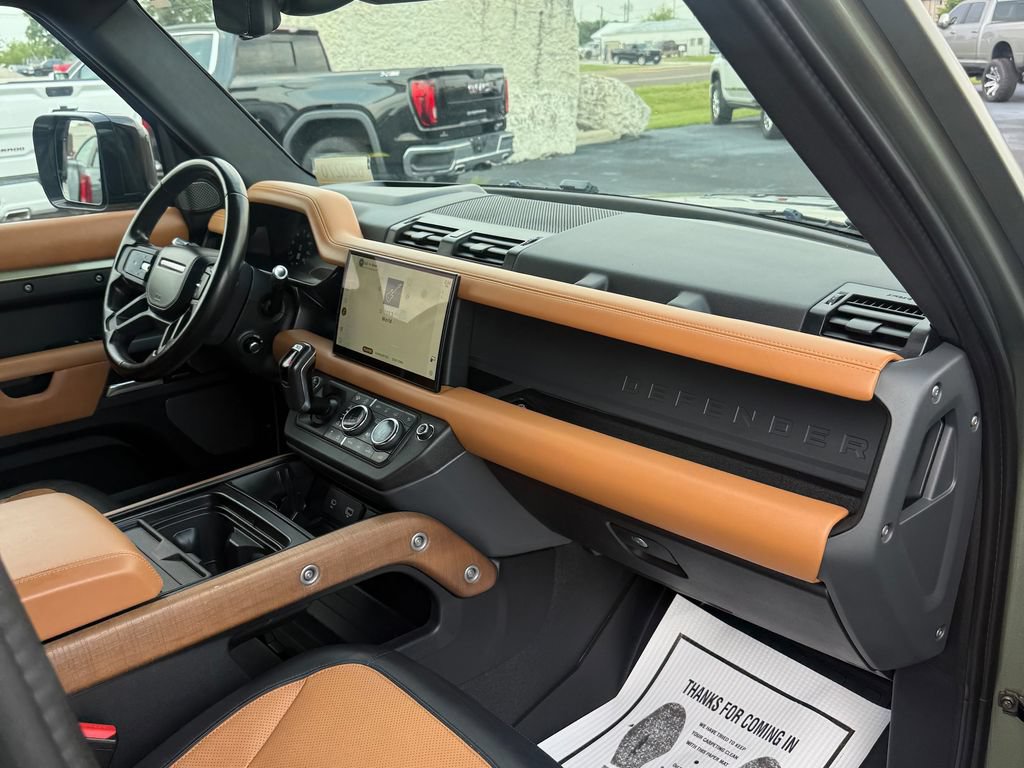 Used 2022 Land Rover Defender 110 X AWD/4WD image 44