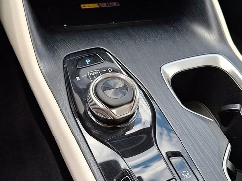 Used 2023 Lexus RZ 450e Premium image 16