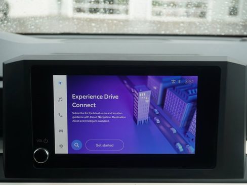 Used 2024 Toyota Tacoma TRD Off-Road image 10