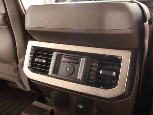 Used 2024 Ford F350 King Ranch AWD/4WD image 16