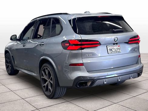 Used 2025 BMW X5 xDrive40i w/ Executive Package AWD/4WD image 14