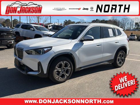 Used 2025 BMW X1 xDrive28i image 1