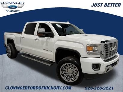 Used 2015 GMC Sierra 2500 Denali w/ Duramax Plus Package
