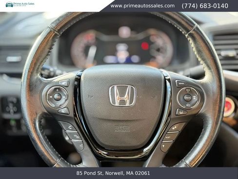Used 2017 Honda Ridgeline RTL-E image 21