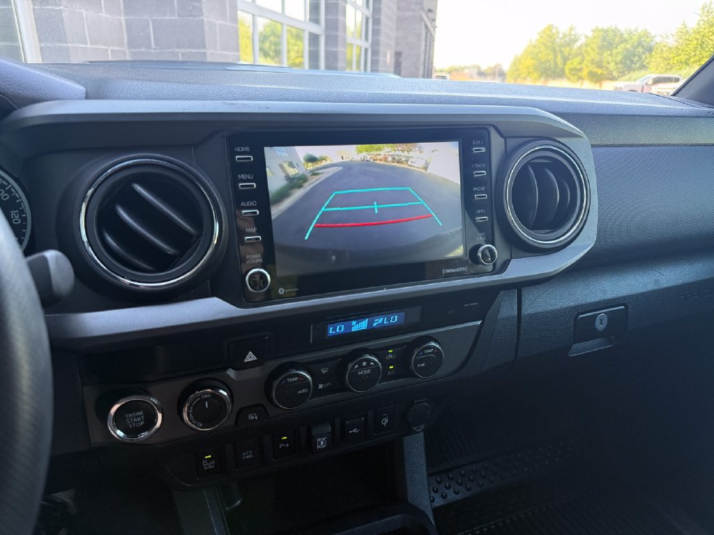 Used 2022 Toyota Tacoma TRD Sport w/ Technology Package AWD/4WD image 27
