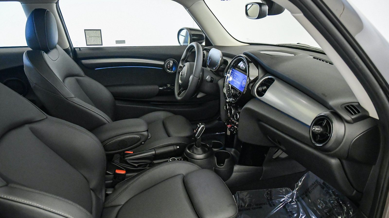 Used 2024 MINI Cooper S FWD image 17