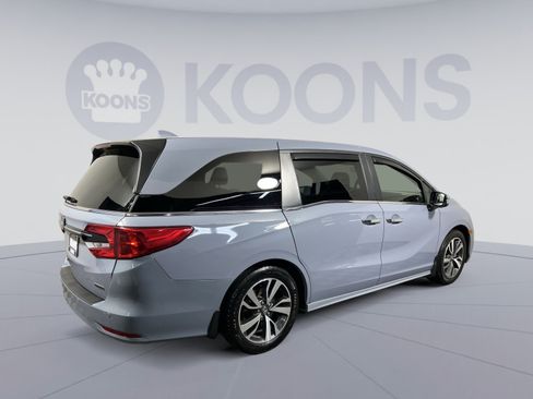 Used 2023 Honda Odyssey Touring image 11