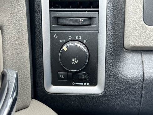 Used 2012 RAM 2500 Big Horn AWD/4WD image 29