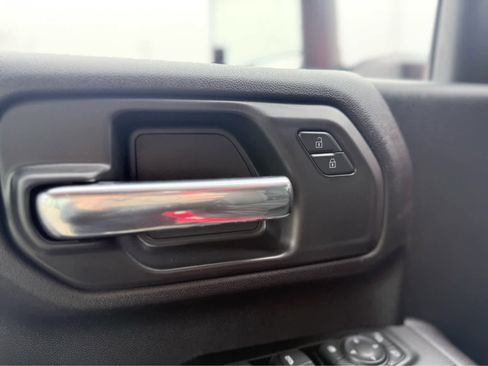 New 2026 Chevrolet Silverado 2500 Custom image 17