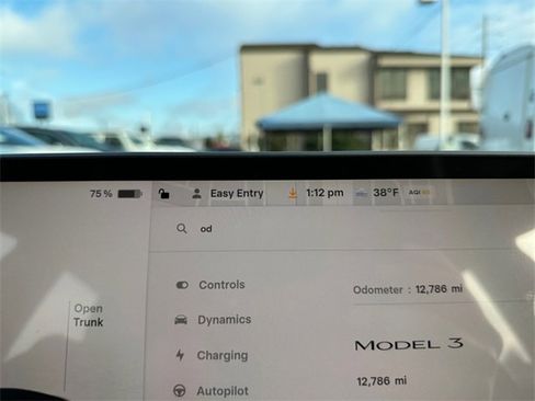 Used 2023 Tesla Model 3 Standard Range image 19